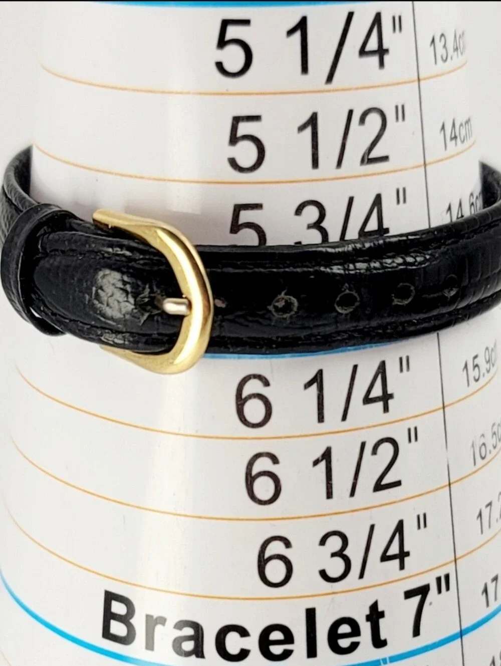 Vintage Nina Ricci 7320-6070 Seiko Quartz Gold Tone Tank Watch Black Dial